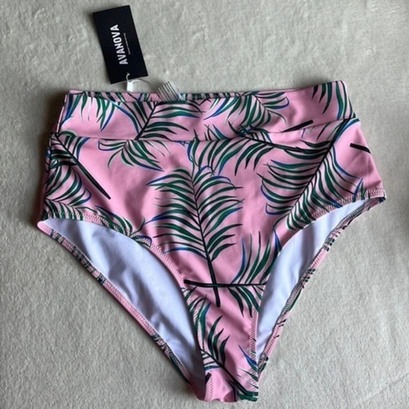 Ruffle Bikini Bottoms - Avanova Women's Bathing Suit Bottoms Medium - Picture 1 of 2